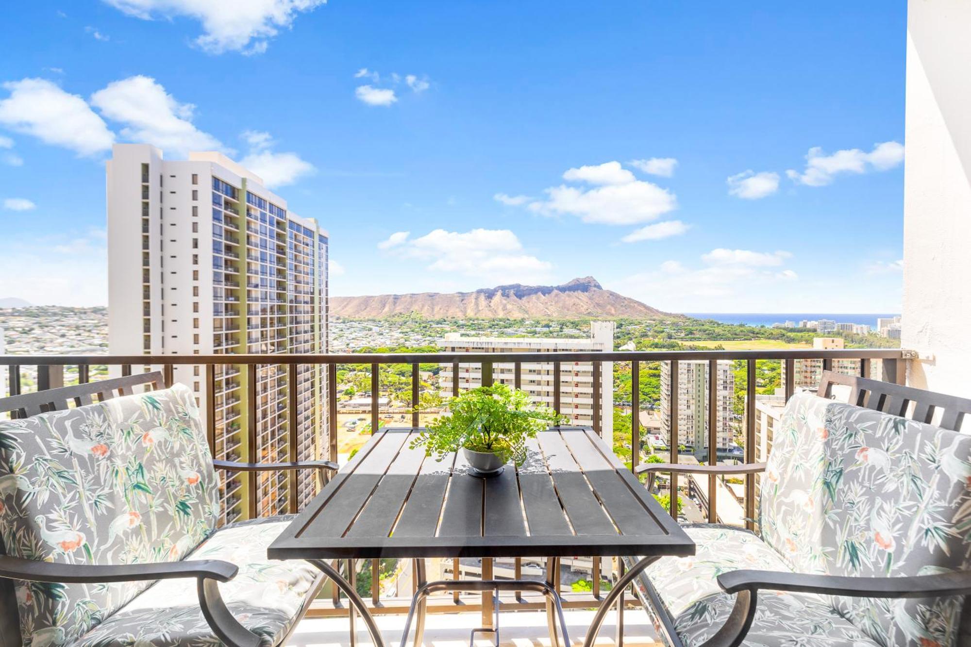 Diamond Head Views Retreat With Free Parking & Near Waikiki Beach! Хонолулу Екстериор снимка